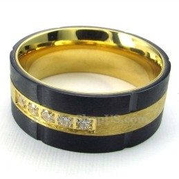Gouden Zwarte Titanium Ring Met Witte Zirkoon