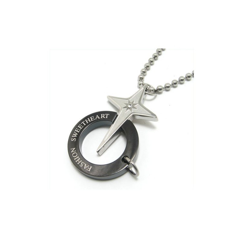 Zwarte Ring En Ster Titanium Kettinghanger Zwarte Ring En Ster Titanium Kettinghanger