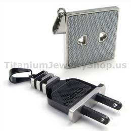 Titanium Hangers Voor Liefhebbers Van Stopcontacten En Stekkers - Gratis Kettingen