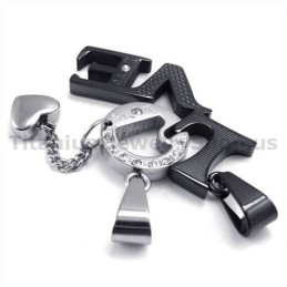 Liefdeszwarte Titanium Hangers Met Diamantvrije Kettingen