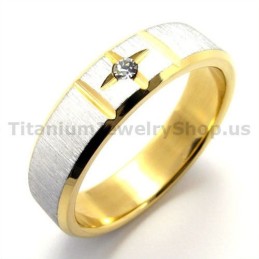 Gloden Cross Titanium Ring Met Diamant