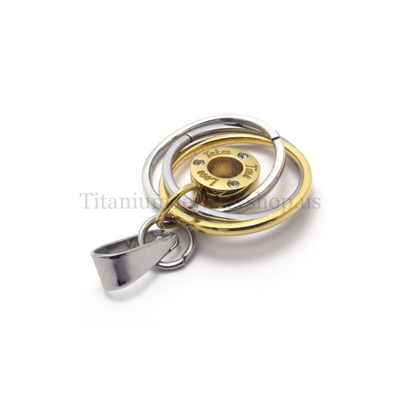 Gouden Ring Met Meerdere Ringen En Gegraveerde Titanium Hanger "Take Time Love" Gouden Ring Met Meerdere Ringen En Gegraveerde Titanium Hanger "Take Time Love"