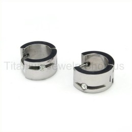 Oorbellen Met Titanium Ingelegde Diamanten