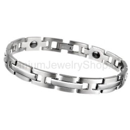 8 Inch Titanium Armband