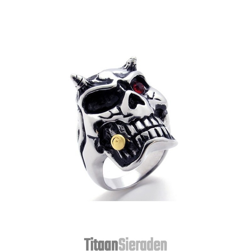 Schedel Met Rode Diamant Titanium Ring Schedel Met Rode Diamant Titanium Ring
