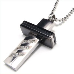 Man Hoogwaardige Kruis Edelsteen Pure Titanium Hanger