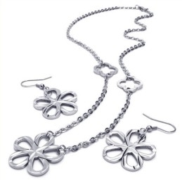 Prachtig Ontwerp, Kleur, Briljantie, Uitstekende Kwaliteit, Titanium Sieradenset Inclusief Ketting, Hanger En Oorbel