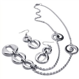 Behendig Ontwerp, Schitterende Kleuren, Uitstekende Kwaliteit Titanium Sieradenset Inclusief Ketting, Hanger En Oorbel