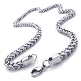 Rationele Constructie Kleurbriljantie Hoogwaardige Titanium Sieradenset Inclusief Ketting En Armband