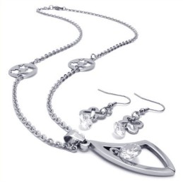 Aantrekkelijk Ontwerp, Kleur, Briljantie, Hoogwaardige Titanium Sieradenset Inclusief Ketting, Hanger En Oorbel